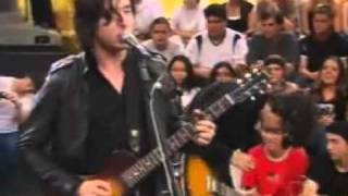 The Libertines  Cant Stand Me Now  Live Brazil TV Altas Horasmp4 [upl. by Thenna]