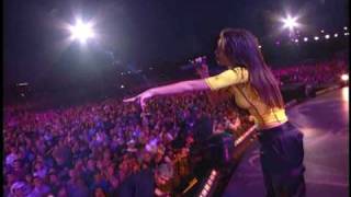 Shania Twain  KaChing Up Live in Chicago 6 of 22flv [upl. by Ibot897]