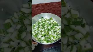 Thurai ki sabji recipeBeerakaya thalimpuRidge guard recipe by Shariyaz Khan 😋cooking hindisong [upl. by Dnalram]