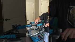 Stringing a tennis Racket 2x speed [upl. by Atsirhcal]