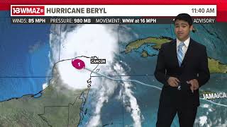 Tropics Update Hurricane Beryl impacts the Yucatan Peninsula 11 am [upl. by Agon]