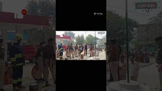 L P G Gass cylinder ki aag ko kabu karne ka tarikafirefightershortsubscribe [upl. by Fabiola331]