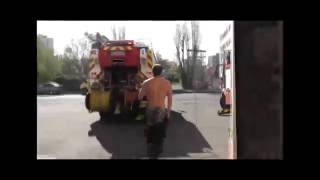 Lipdub bal des pompiers Lyon Villeurbanne Cusset 2011 [upl. by Thin]