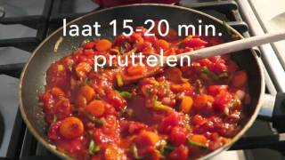 Lekker amp Simpel recepten Pasta met tomatensaus en wintergroenten [upl. by Gradeigh]