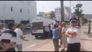 Hespresscom Réflexe inattendu dun officier de police à Nador [upl. by Demahum130]