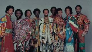 Earth Wind amp Fire  Devotion Live HQ [upl. by Philip295]