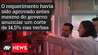 Audiência pública discute corte de verba em universidades [upl. by Donovan185]