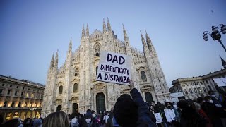 Da questa domenica la Lombardia torna zona arancione [upl. by Corkhill]