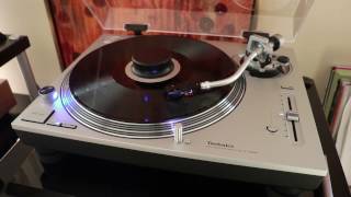 Technics「SL1200GR」と「SL1200G」の違いを動画で解説 [upl. by Zawde713]