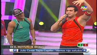 COMBATE La Pantera Zegarra y Christian Dominguez hablan en ingles 210613 [upl. by Nordin]