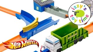 Cars  Hot Wheels Trash Basher Playset  Fun Toy Cars [upl. by Aisauqal]