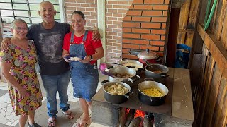 Almoço na chácara no fogão a lenha Com inhame 🍠e Milho verde Refogado… [upl. by Lomasi943]