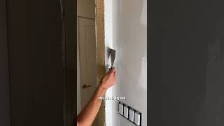 Beginner Drywall Tip This might be why you suck at corners [upl. by Aicercul]