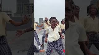 Davido did the dance with them😲🔥 Feel it davido feelit [upl. by Bainbridge]