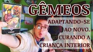 Gêmeos ♊︎ Tarô dos Signos ✡︎ Soltando antigos pesos e aprendendo receber mais [upl. by Lefkowitz]