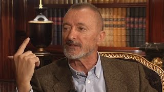 PérezReverte quotLos estúpidos hacen tanto ruido que tapan la voz de los buenosquot [upl. by Onitselec]