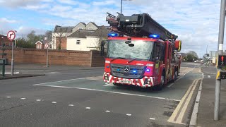 WESTBOURNES ALP RESPONDING WITH SIREN amp LIGHTS and Other Fire Engines Spotted in Springbourne [upl. by Gianna]