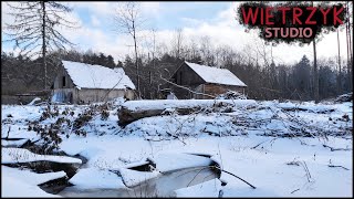 Opuszczony dom w środku lasu pośród bagien  Urbex 33  Wietrzyk Studio [upl. by Juliane827]