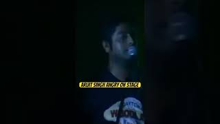 Angerly Yelled Arijit singh live stage show 😱 arijitsingh shorts youtubeshorts [upl. by Loydie267]