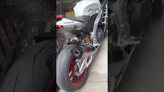 APRILIA RSV4 FACTORY SPEED WHITE 2024 AKRAPOVIČ Exhaust Sound Brrrutal🔥 aprilia rsv4 shorts [upl. by Ettelimay]