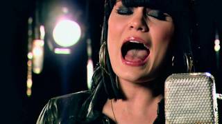 Jessie J  Big White Room Live Acoustic Music Video w lyrics [upl. by Katusha]