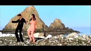 Rab Kare V2  Mujhse Shaadi Karogi 2004 BluRay Music Videos [upl. by Lemuelah]