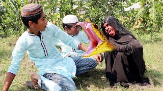 Shaitan With Snake VS Namaj Time  Devils deception in prayers  Snake Part2  Sayef Media [upl. by Rather]