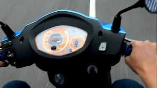 SYM GT125 evo 待速裝置DISC系統 mobile01 [upl. by Demp884]