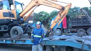 HYUNDAI EXCAVATOR ROBEX 60w95 MOBILIZED EXCAVATOR HEAVY EQUIPMENT [upl. by Ramsdell944]