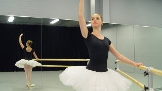 Pirouettes en dedan Online Ballet Class [upl. by Purse]