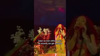 SZA quotShirtquot Live Performance Mic FeedIsolated Vocals Only  GREY GOOSE® Essences In Bloom [upl. by Ahsiena]