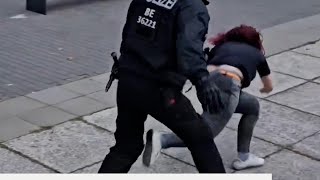 Berlin Polizeigewalt bei PalästinaDemo [upl. by Idissac704]