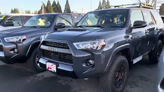 New 2024 Toyota 4Runner TRD Pro Vs 2024 Toyota SR5 4Runner new color alert 🚨 [upl. by Alonso]