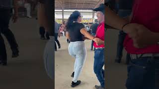 Gonzalo bailando con su hija en TX youtubeshortsvideo baile 956valley dancemusic lapulga [upl. by Ten]