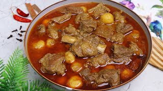 দেশিও স্টাইলে আলু দিয়ে গরুর মাংসের ঝোল  Beef Curry With Potato [upl. by Kedezihclem]