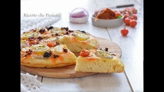 Focaccia di patate alla calabrese con cipolla di Tropea e Nduja  Ricette che Passione [upl. by Rolecnahc]