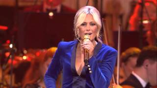 Helene Fischer  Feliz Navidad Live aus der Hofburg Wien [upl. by Laurance454]