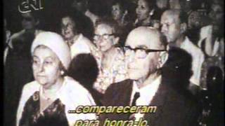 OSKAR SCHINDLER FUNERAL ENTREVISTA LEGENDADO [upl. by Dworman]