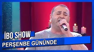 Perşembe Gününde  Şafak Sezer  Canlı Performans [upl. by Oznarol]