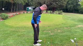 AMAZING golf CHIPPING technique for SENIOR GOLFERS STAN UTLEY Methodseniorgolf JulianMellor [upl. by Esilahc]