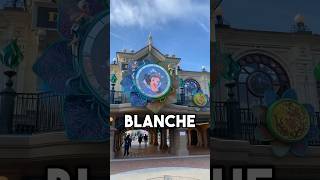 La méchante reine de Blanche Neige à Disneyland Paris  🍎 shortsvideo disneylandparis dlp [upl. by Erodeht915]