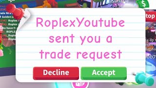 ROPLEX amp I FLEX BATTLED IN ADOPT ME RoplexGaming [upl. by Jennica908]