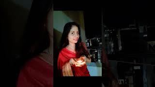 Charon taraf diye jal rahe Hain new love hindisong youtubeshorts [upl. by Aivax]