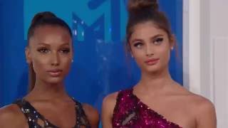 Jasmine Tookes amp Taylor HIll  MTV VMAs 2016 [upl. by Khano720]