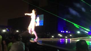 Katy Perry  ET Live from The Prismatic World Tour  Lima  Perú 2015 [upl. by Anivas]