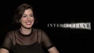 Interestelar  Entrevista com Anne Hathaway [upl. by Flss]