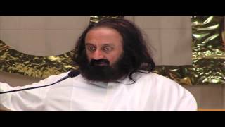 Sri Sri Ravi Shankar New Years Message for 2013 [upl. by Scarlett]