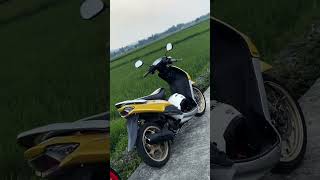 Cinematic Yamaha Mio Sporty miosporty miokuning trending masukberanda yamahamiosporty [upl. by Winebaum755]