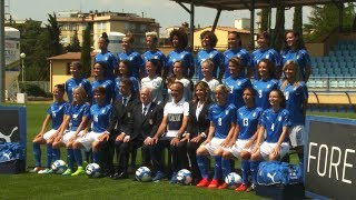 Backstage della foto ufficiale delle Azzurre  Womens EURO [upl. by Isnan]