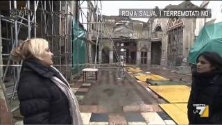 La Gabbia  Roma salva i terremotati no 02032014 [upl. by Finkelstein548]